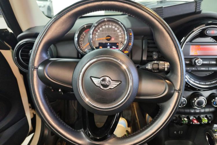 Used MINI MINI 2014 1.2T ONE