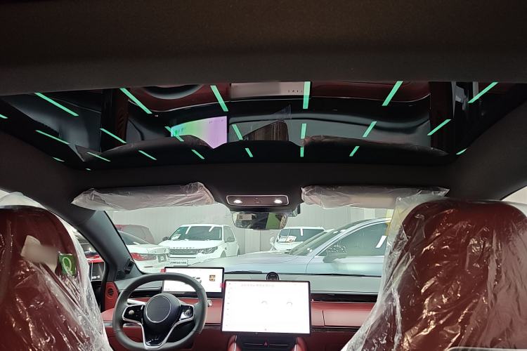 Used Hima Luxeed S7 2024 Pro Model
