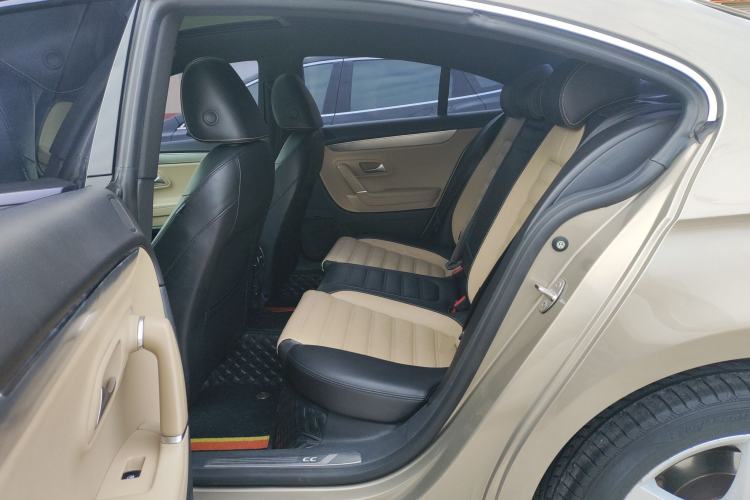 Used Volkswagen FAW-Volkswagen CC 2016 1.8TSI Prestige Model
