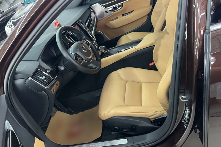 Used Volvo S90 2018 T4 Zhiyuan Edition
