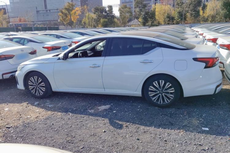 Used Nissan Teana 2022 2.0L XL-TLS Enjoyment Edition
