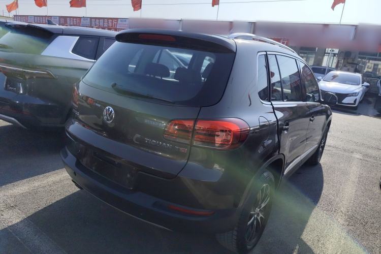 Used Volkswagen Tiguan 2015 1.8TSI Automatic Two-Wheel Drive Luxury Model
