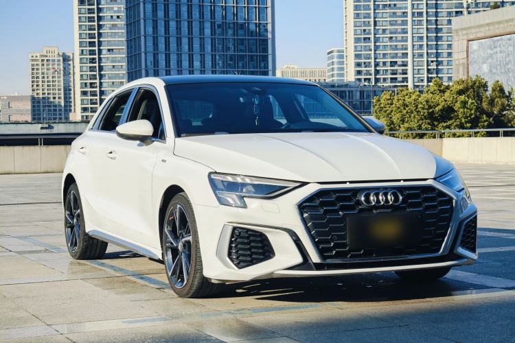 Used Audi A3 2021 Sportback 35 TFSI Fashionable Sports Model
