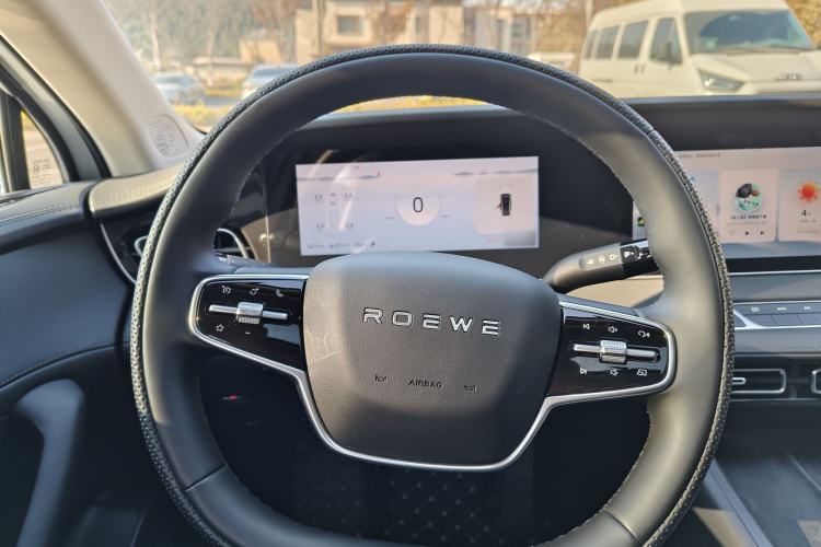 Used Roewe D7 2023 DMH 125km Superior Edition