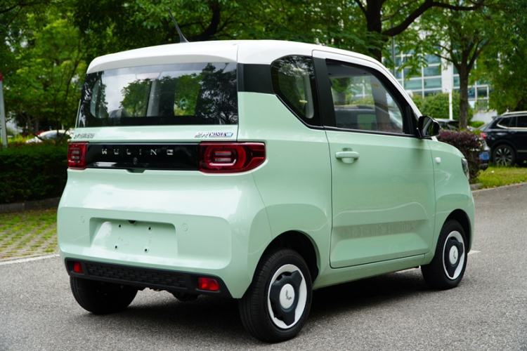 Used Wuling Hongguang MINIEV 2022 Macaron Fashion Model Lithium Iron Phosphate
