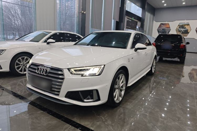 Used Audi A4L 2019 40 TFSI Fashion Edition China VI Emission Standard
