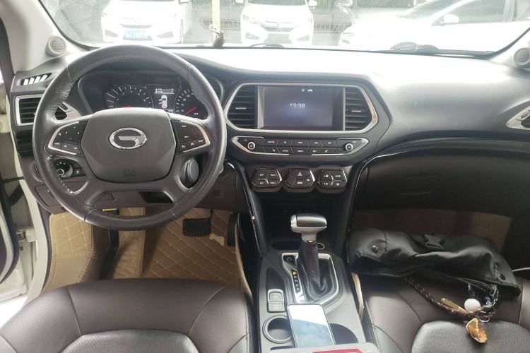 Used GAC Trumpchi GS4 2016 235T G-DCT Luxury Edition
