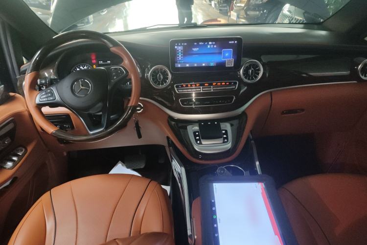 Used Mercedes-Benz Vito 2021 2.0T Business Version 7 Seats
