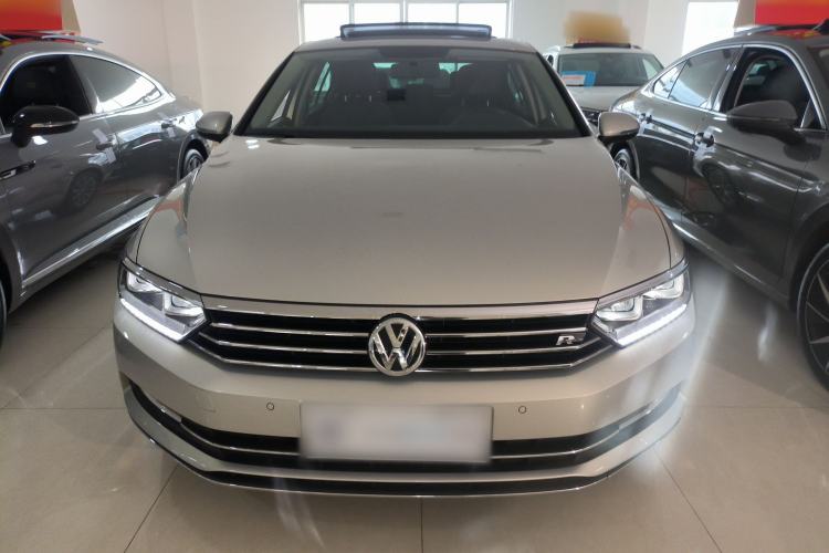 Used Volkswagen Magotan 2019 330TSI DSG Leading Model China VI Standard