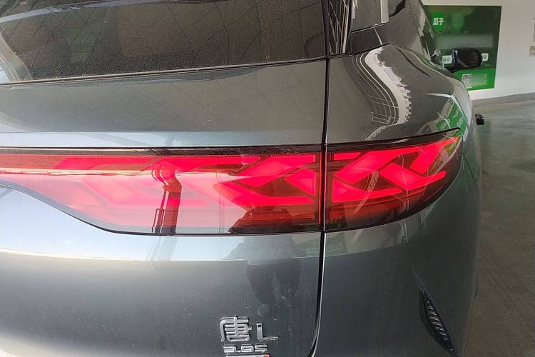 Used BYD Tang L 2025 EV 600KM All-Wheel-Drive LiDAR Flagship Model
