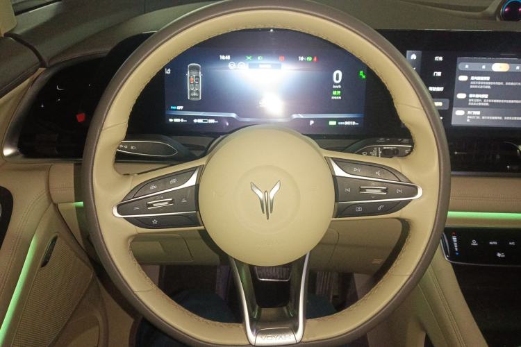 Used VOYAH Dream 2022 Low-Carbon Edition Plus Intelligent Driving Package
