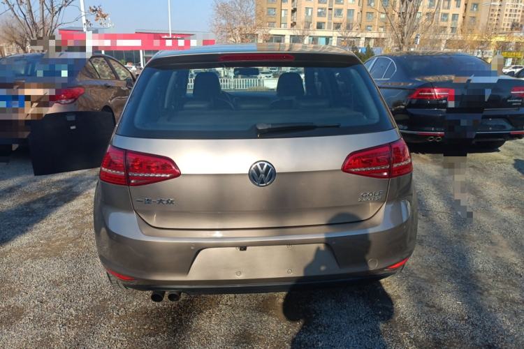 Used Volkswagen Golf 2016 230TSI Automatic Luxury Version
