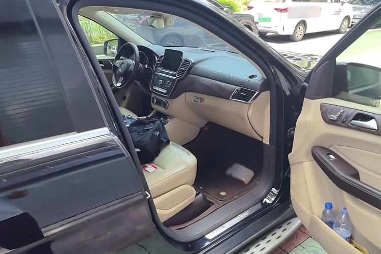 Used Mercedes-Benz GLE 2017 GLE 400 4MATIC
