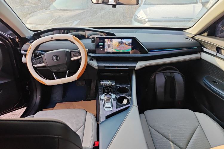 Used Changan UNI-V iDD 2023 Zhidian iDD 1.5T 113km Smart & Fun Version (Rapid Edition)