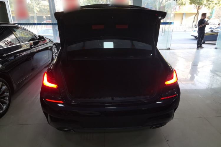 Used BMW 3 Series 2021 Restyled 325Li M Sport Package
