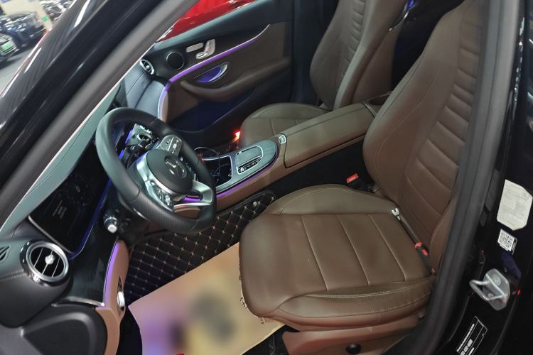 Used Mercedes-Benz E-Class 2019 E 300 L Sporty and Stylish Model