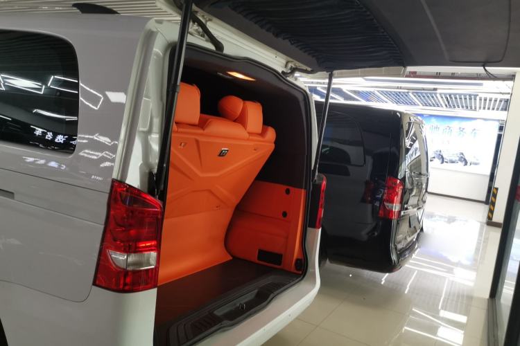 Used Mercedes-Benz Vito 2018 2.0T Business Version China VI Emission Standard
