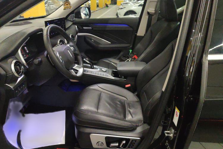 Used Wey VV6 2021 2.0T Two-Wheel Drive Smart Plus
