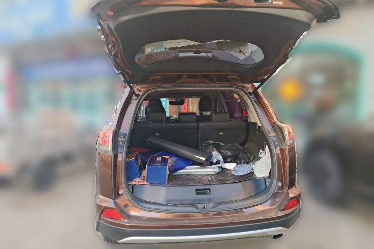 Used Toyota RAV4 2016 2.0L CVT 4x4 New Edition China V Standard