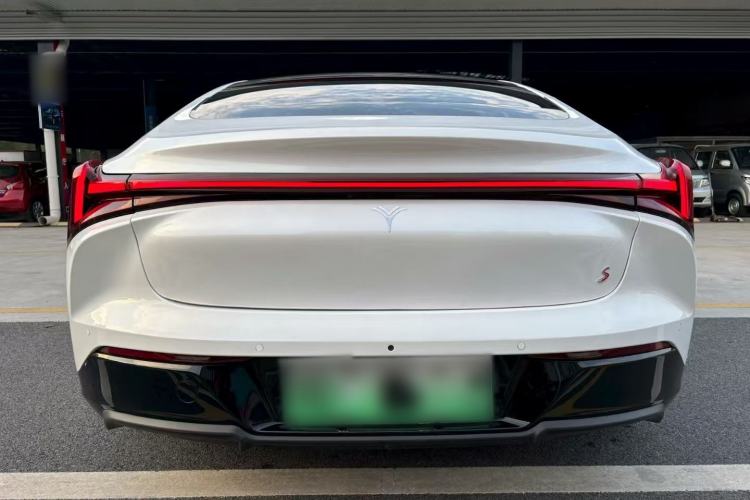 Used NETA S 2022 All-Electric 650 km Four-Wheel Drive Premium Version