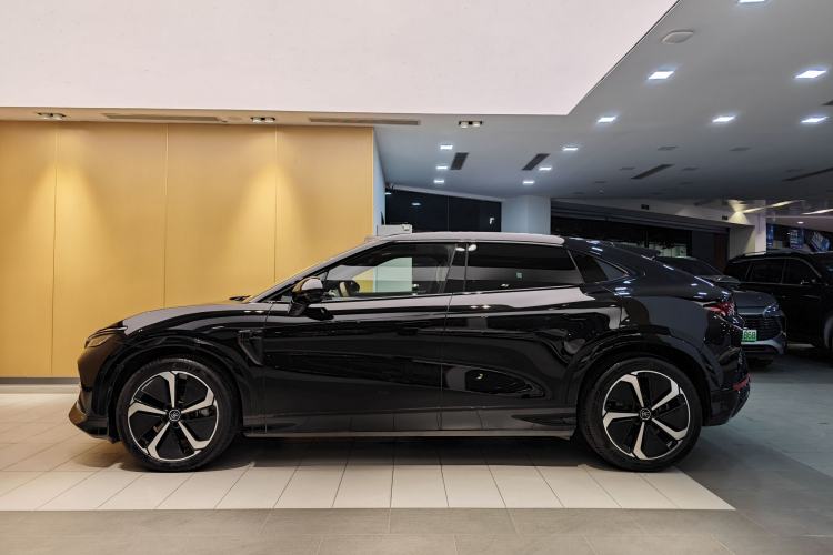 Used BYD Song L EV 2025 Intelligent Driving Version 662 km LiDAR Excellence Edition
