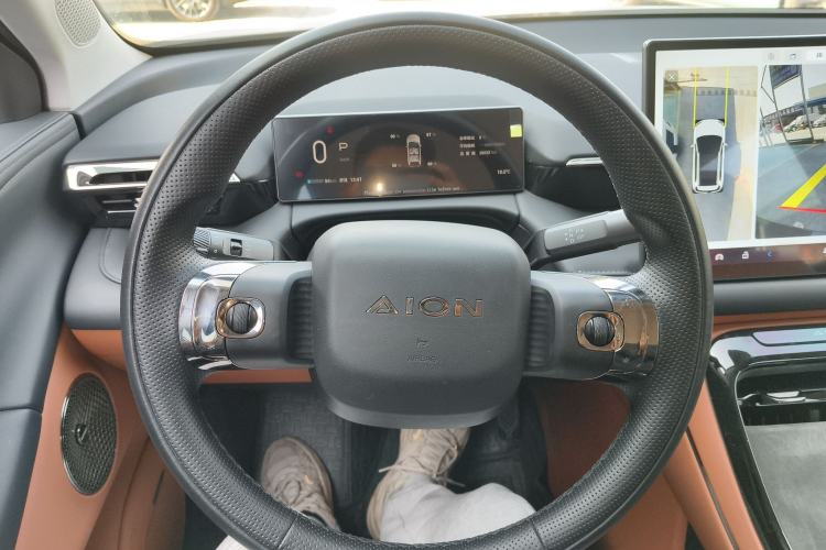 Used AION V 2024 Aion Tyrannosaurus 650 Smart Premium Edition
