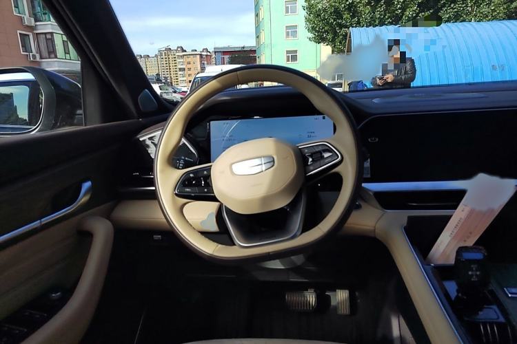 Used Geely Auto Monjaro L 2025 Dongfang Yao 2.0TD Automatic All-Wheel-Drive Wangyue Edition
