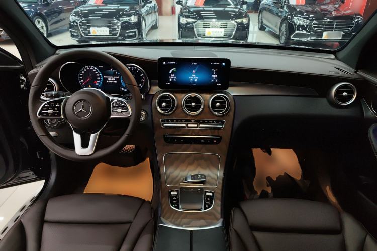 Used Mercedes-Benz GLC 2022 Refreshed GLC 300 L 4MATIC Dynamic Edition Prestige Version
