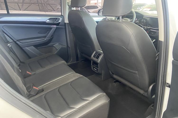 Used Volkswagen Tayron 2020 330TSI Two-Wheel Drive Luxury Smart Connectivity Version
