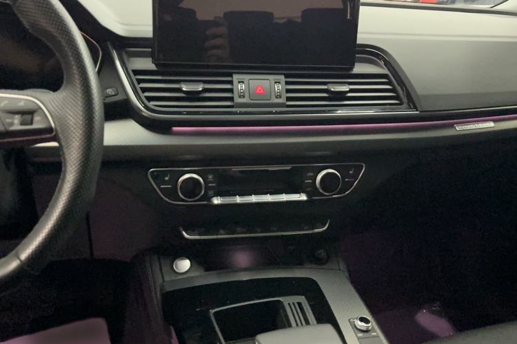 Used Audi Q5L 2022 45T Luxury Dynamic Model
