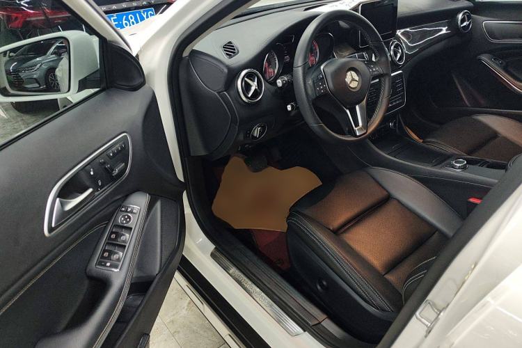 Used Mercedes-Benz GLA 2016 GLA 200 Fashion Model