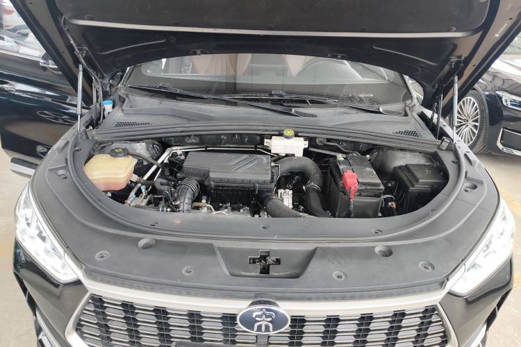 Used BYD Song PLUS 2020 1.5T Automatic Luxury Version
