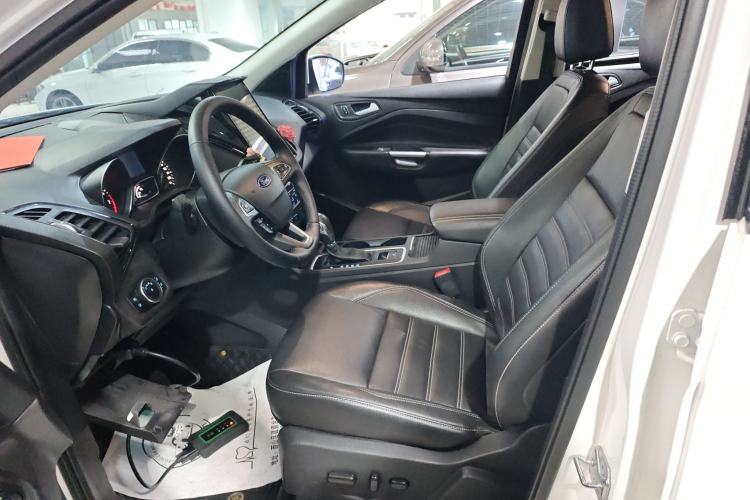 Used Ford Kuga 2019 EcoBoost 180 Two-Wheel-Drive Titanium Plus Model China V Standard
