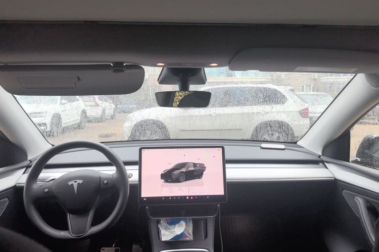 Used Tesla Model Y 2023 Rear-Wheel-Drive Version