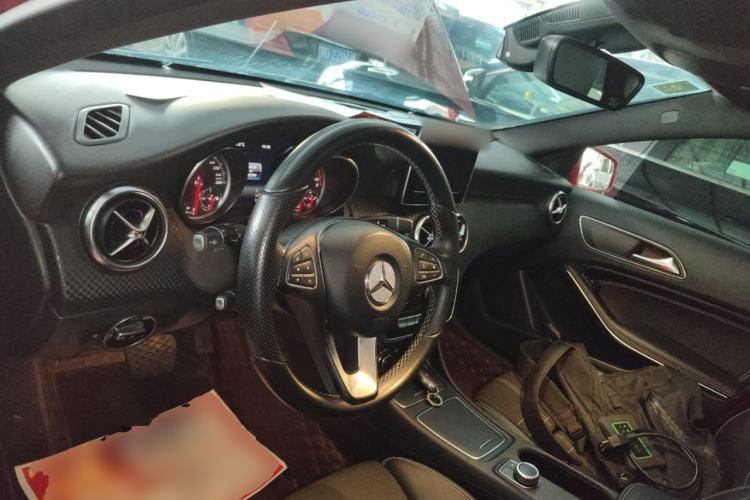 Used Mercedes-Benz A-Class (Import) 2016 A 200 Fashion Model