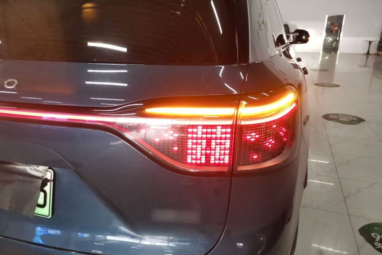 Used Hima AITO M9 2024 Range-Extended Ultra Version 42 kWh 6-Seater Model
