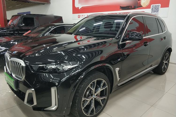 Used BMW X5 2023 xDrive 30Li Luxury M Sport Package