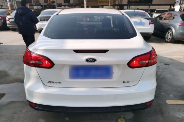 Used Ford Focus 2015 Sedan 1.6L Automatic Trend Model
