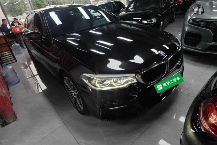 Used BMW 5 Series 2018 Restyled 530Li Leading Edition M Sport Package
