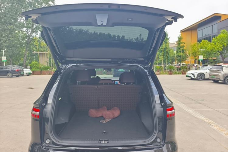 Used Geely Auto Monjaro L 2024 2.0TD High-Power Automatic Two-Wheel Drive Yunqi Version
