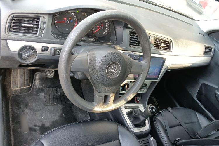 Used Volkswagen Lavida 2013 Revised Classic 1.6L Manual Fashion Edition