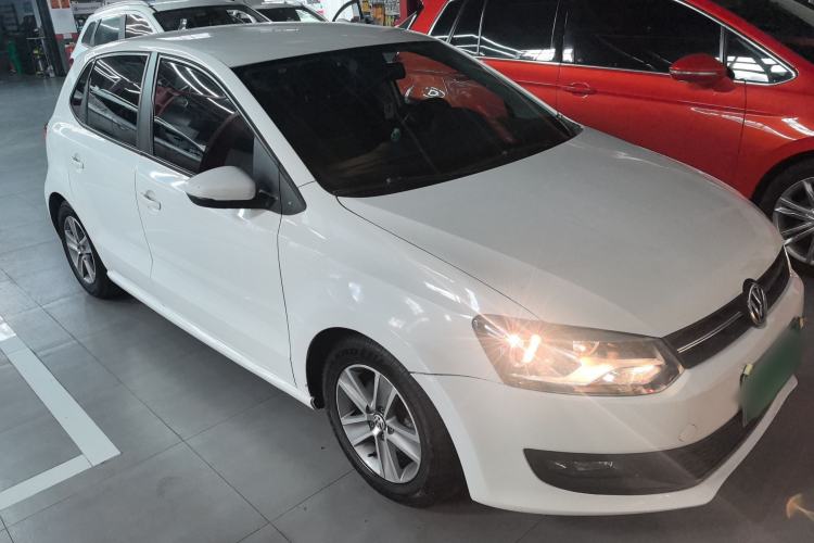 Used Volkswagen Polo 2016 1.4L Manual Fashion Model
