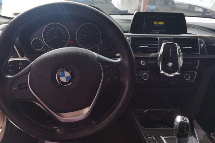 Used BMW 3 Series 2018 320Li Fashion Model
