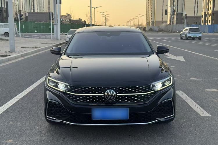 Used Volkswagen Passat 2024 380TSI Starry Dragon Edition