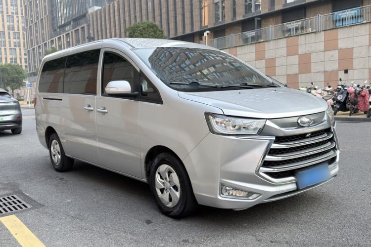 Used  M4 2021 2.0L Manual Comfort Edition
