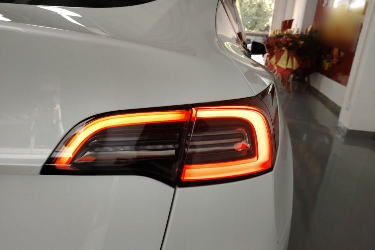 Used Tesla Model Y 2022 Rear-Wheel-Drive Version
