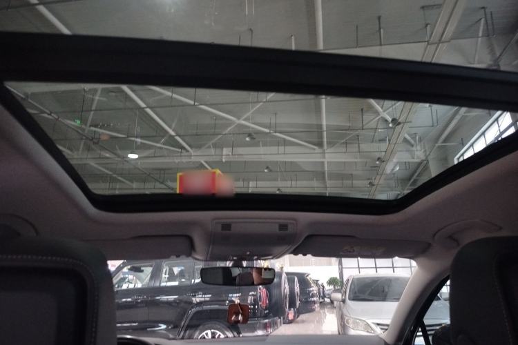 Used Volkswagen Magotan 2023 2 Million Units Limited Edition 330TSI DSG Leading Version
