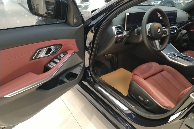 Used BMW 3 Series 2024 325i M Sport Night Edition Package
