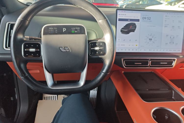 Used Li Auto L9 2023 Pro Model
