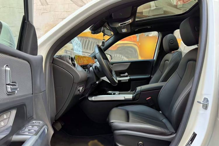 Used Mercedes-Benz GLB 2024 GLB 200 Dynamic Edition